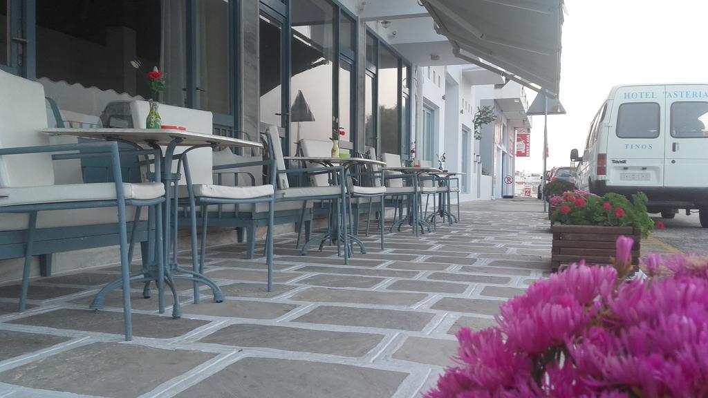 Asteria Hotell Tínos Exteriör bild