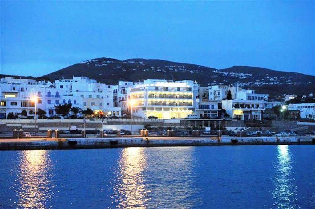 Asteria Hotell Tínos Exteriör bild